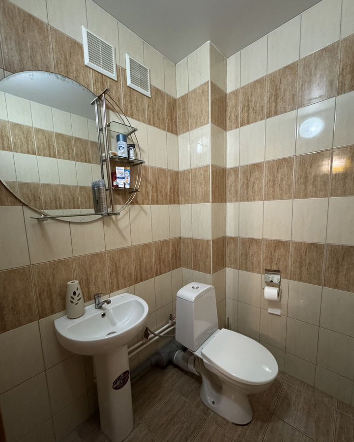 квартира г Омск р-н Кировский ул Ватутина 33 фото 13