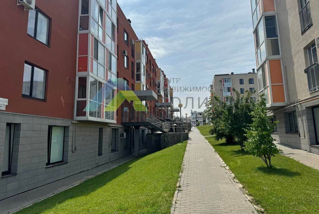 квартира г Волгоград ул им. Грибанова 12 фото 17