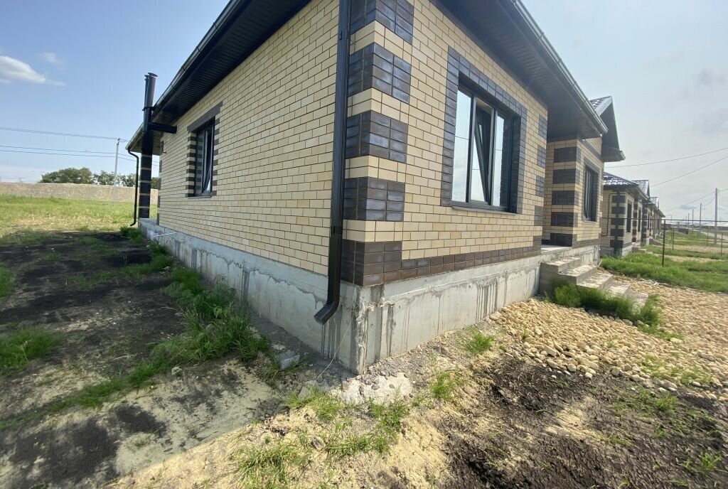 дом р-н Шпаковский г Михайловск ул Головищенская коттеджный посёлок Адмирал фото 2