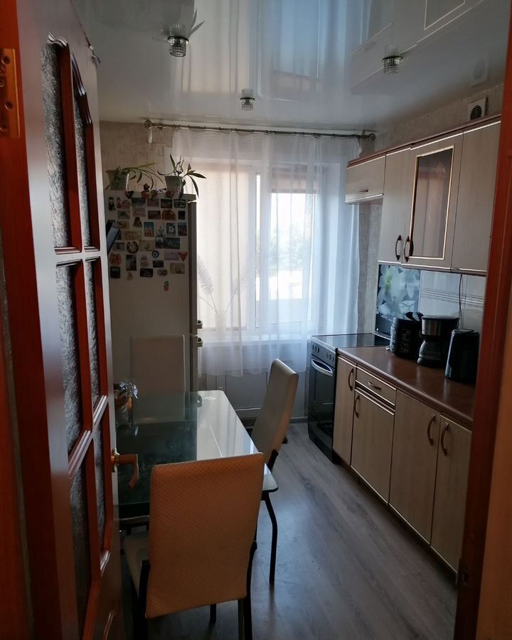 квартира г Новокузнецк р-н Центральный ул Кирова 73 фото 2