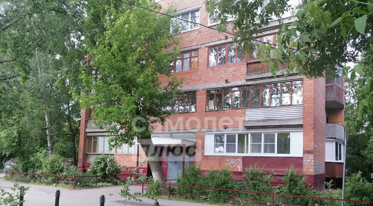 квартира г Нижний Новгород Парк культуры ул Героя Советского Союза Прыгунова 15а фото 3