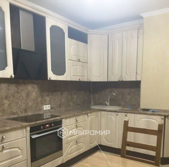 квартира г Москва метро Бутово ул Изюмская 39к/2 муниципальный округ Южное Бутово фото 2