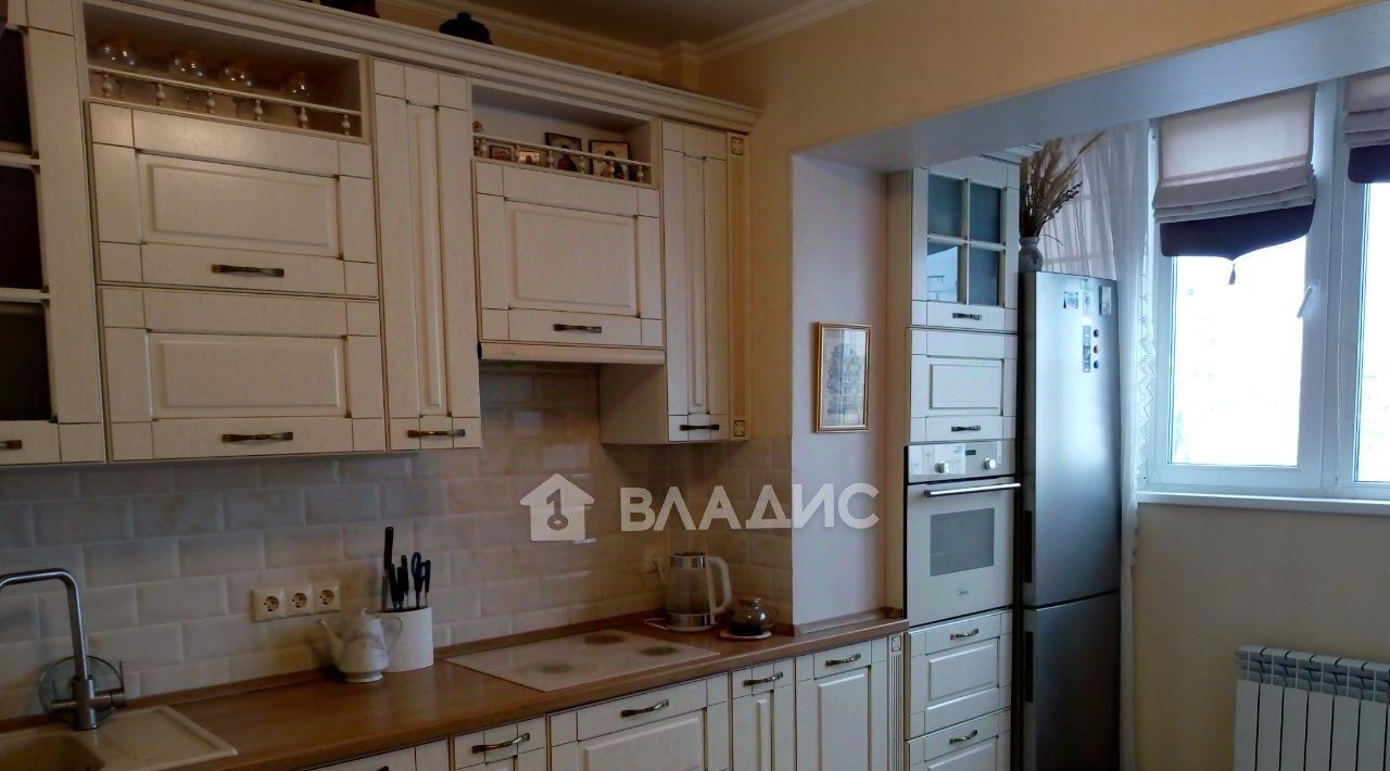 квартира г Белгород Западный ул Губкина 17и фото 2