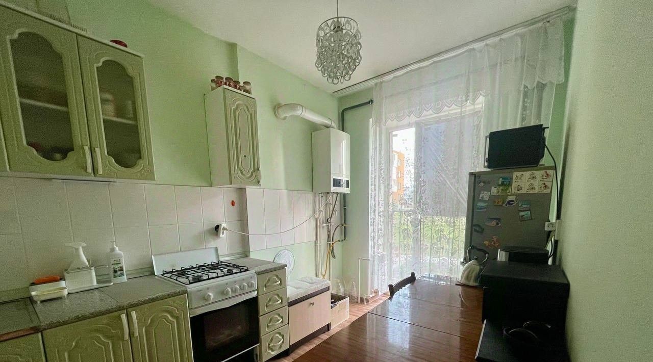 квартира г Волгоград р-н Советский ул им. Солнечникова 17 фото 1
