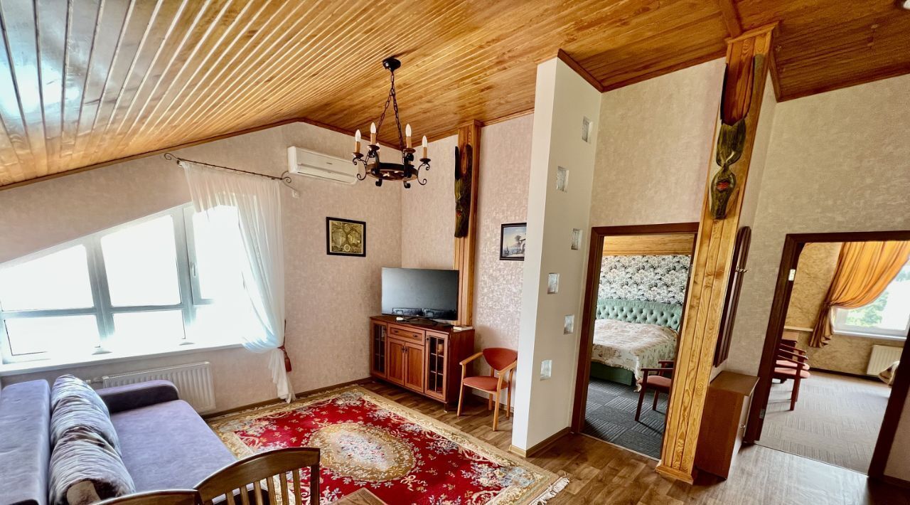 дом г Ялта пгт Отрадное ул Мориса Тореза фото 2