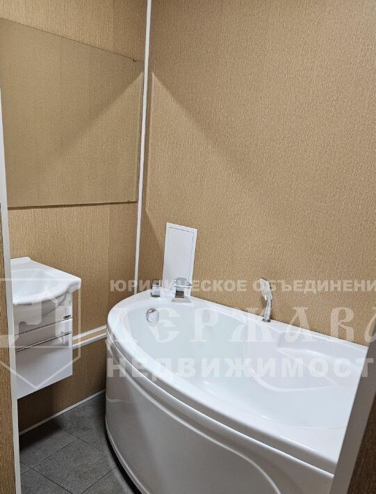 квартира г Кемерово р-н Кировский ул 40 лет Октября 20 фото 10