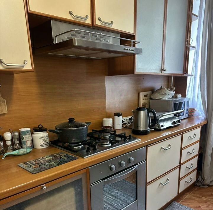 квартира г Симферополь р-н Киевский ул им. Матэ Залки 7б фото 2