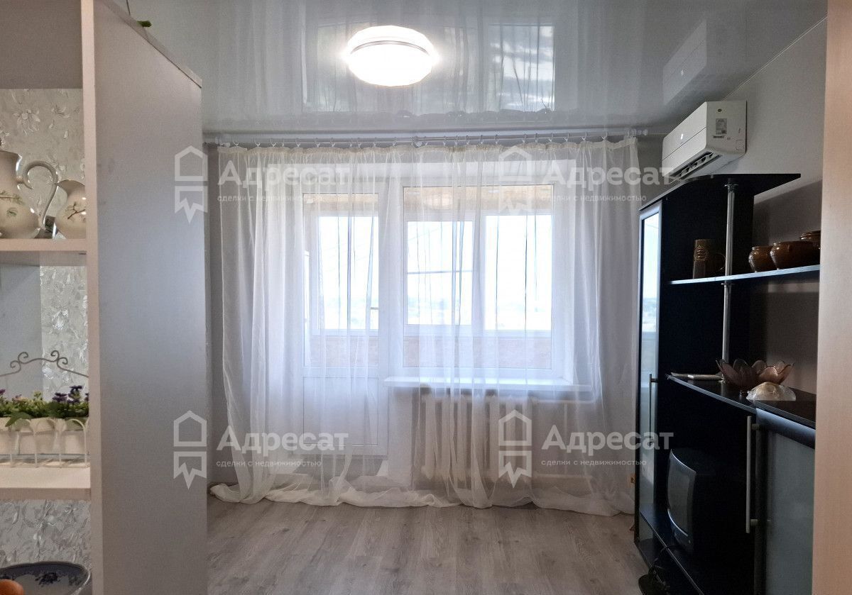 комната г Волгоград р-н Тракторозаводский ул им. Дегтярева 1 фото 3