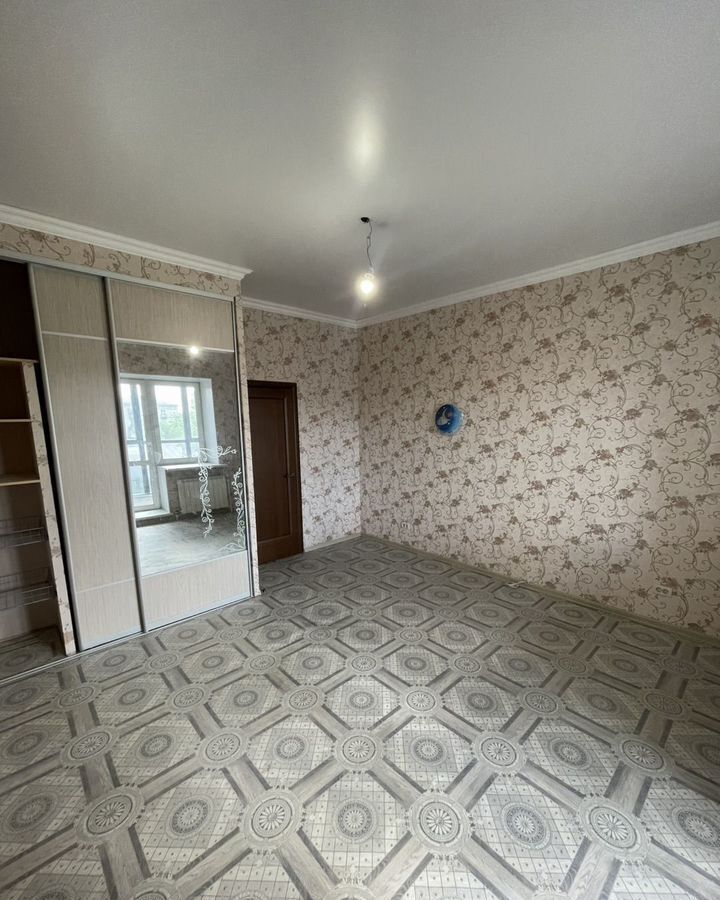 квартира г Челябинск р-н Тракторозаводский пр-кт Ленина 13а фото 3
