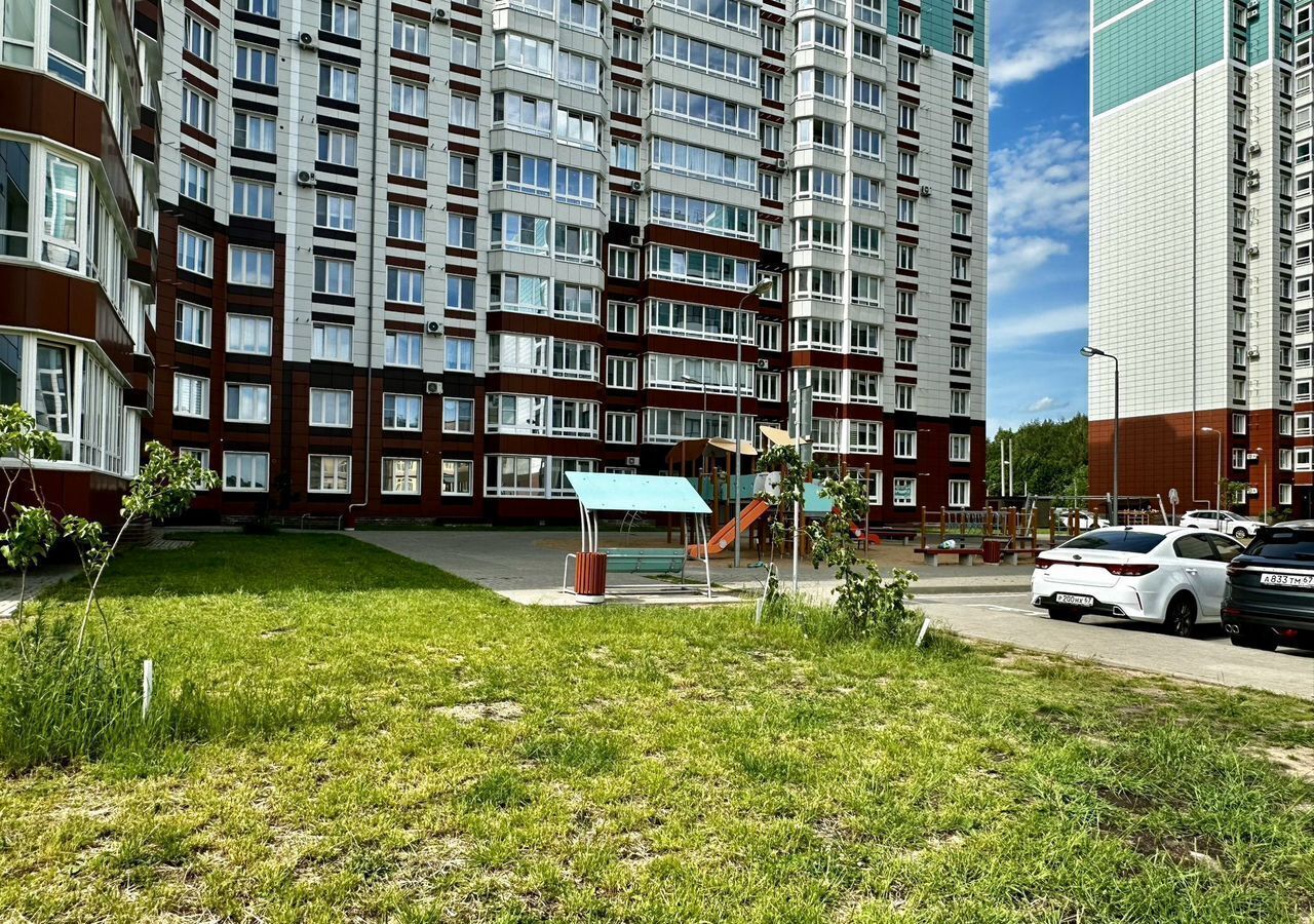 квартира г Смоленск р-н Промышленный ул Александра Степанова 6 фото 13