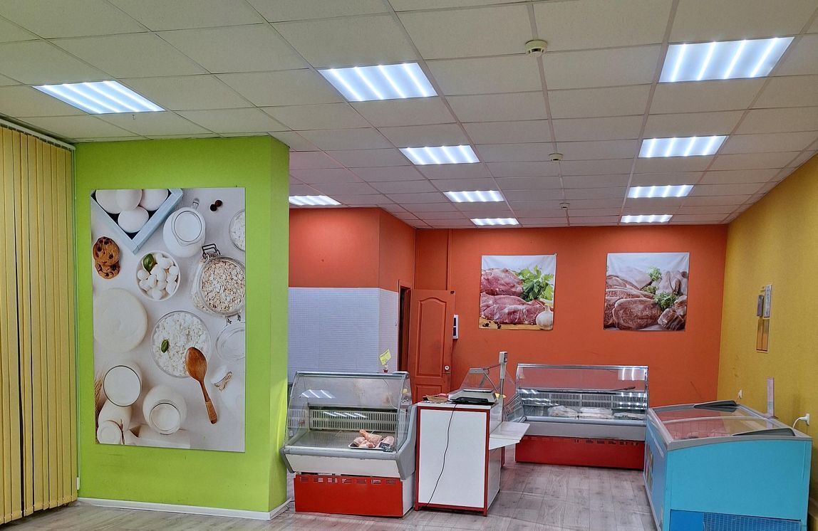 торговое помещение г Брянск р-н Советский Бежицкая ул., 1к 10 фото 1