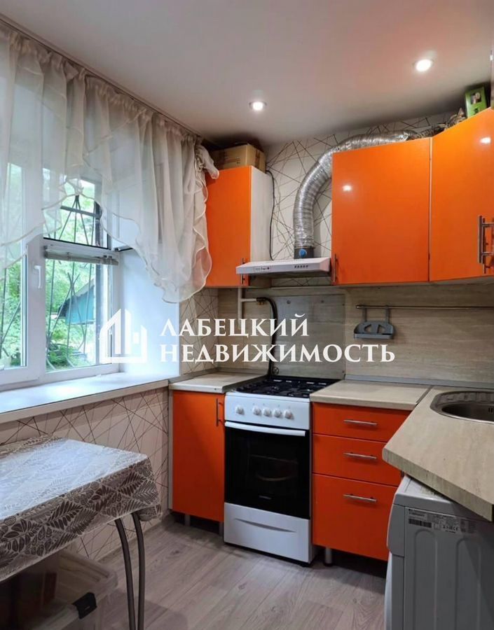 квартира г Миасс ул Менделеева 18 р-н Северный, этаж 1, Миасский г. о. фото 4