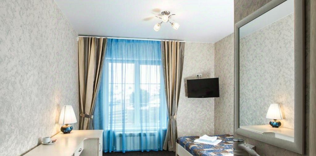 комната г Смоленск р-н Ленинский ул Парижской Коммуны 18 фото 1