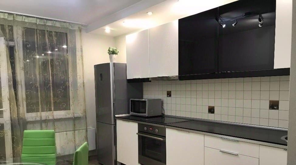 квартира г Якутск ул Аммосова 4/1 фото 1