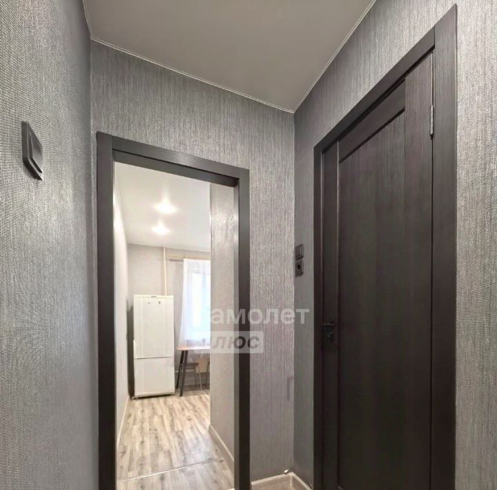 квартира г Тольятти р-н Автозаводский ул Офицерская 9 фото 3