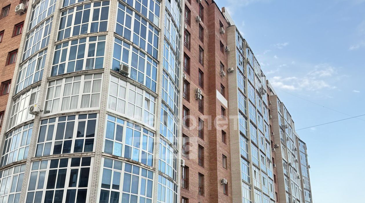 квартира г Омск р-н Центральный ул Октябрьская 159 фото 1