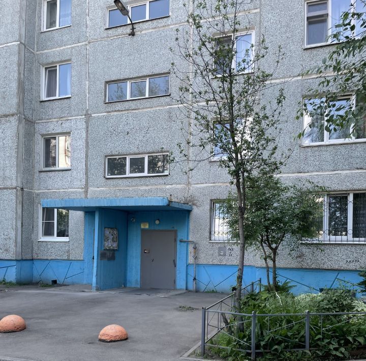 квартира г Омск р-н Кировский ул Конева 26 фото 1