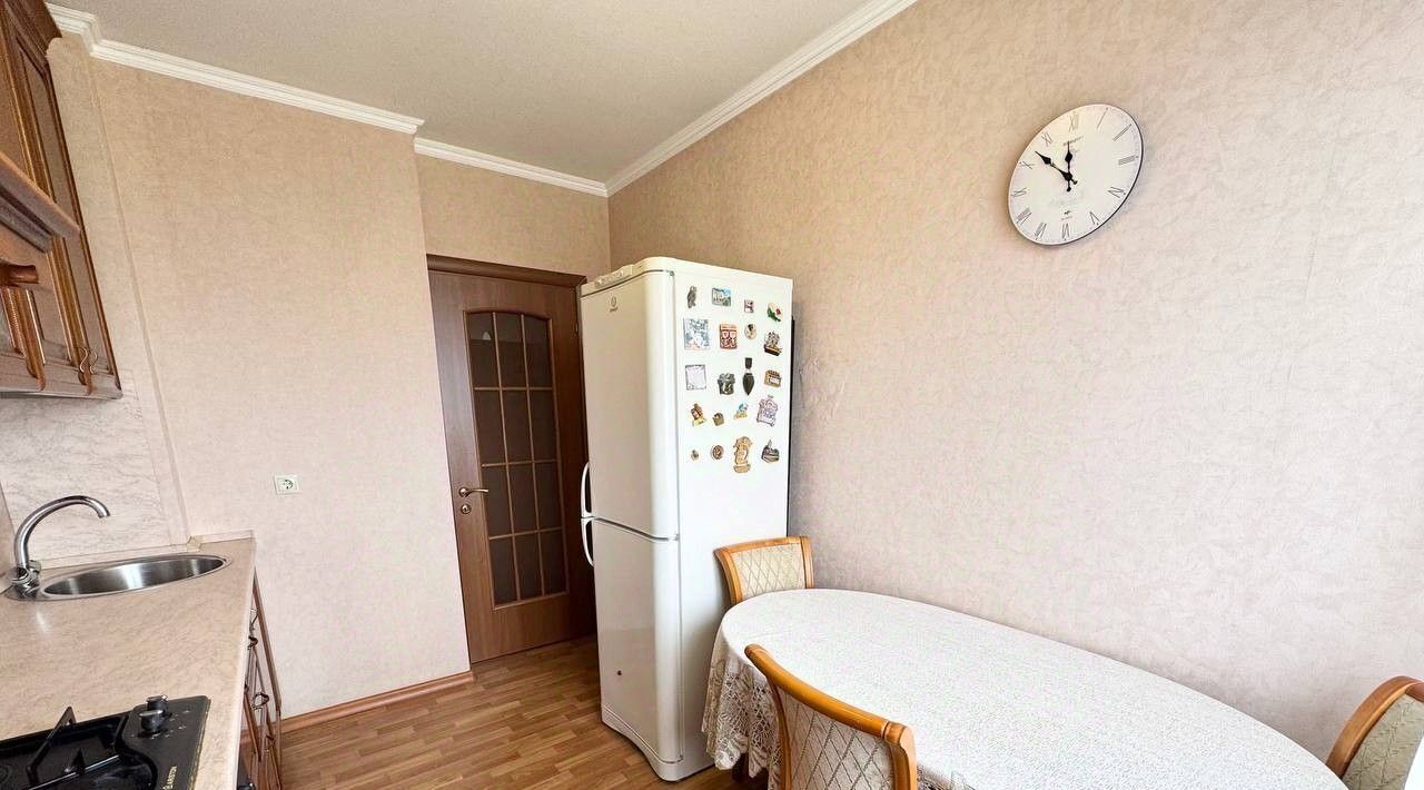 квартира р-н Нижнекамский г Нижнекамск пр-кт Мира 14 фото 2
