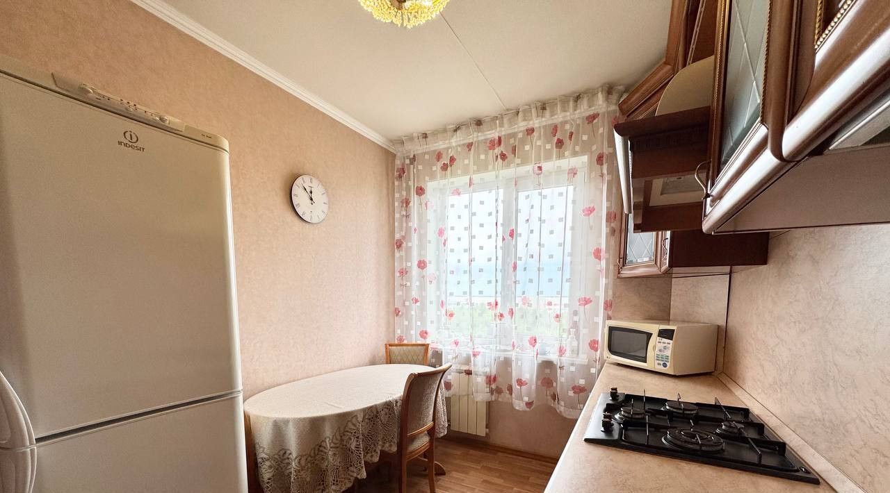 квартира р-н Нижнекамский г Нижнекамск пр-кт Мира 14 фото 3