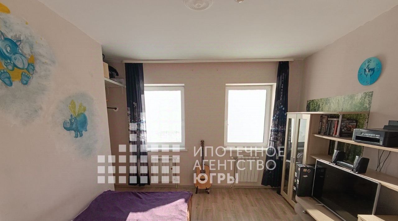 квартира г Ханты-Мансийск ул Уральская 5 фото 1