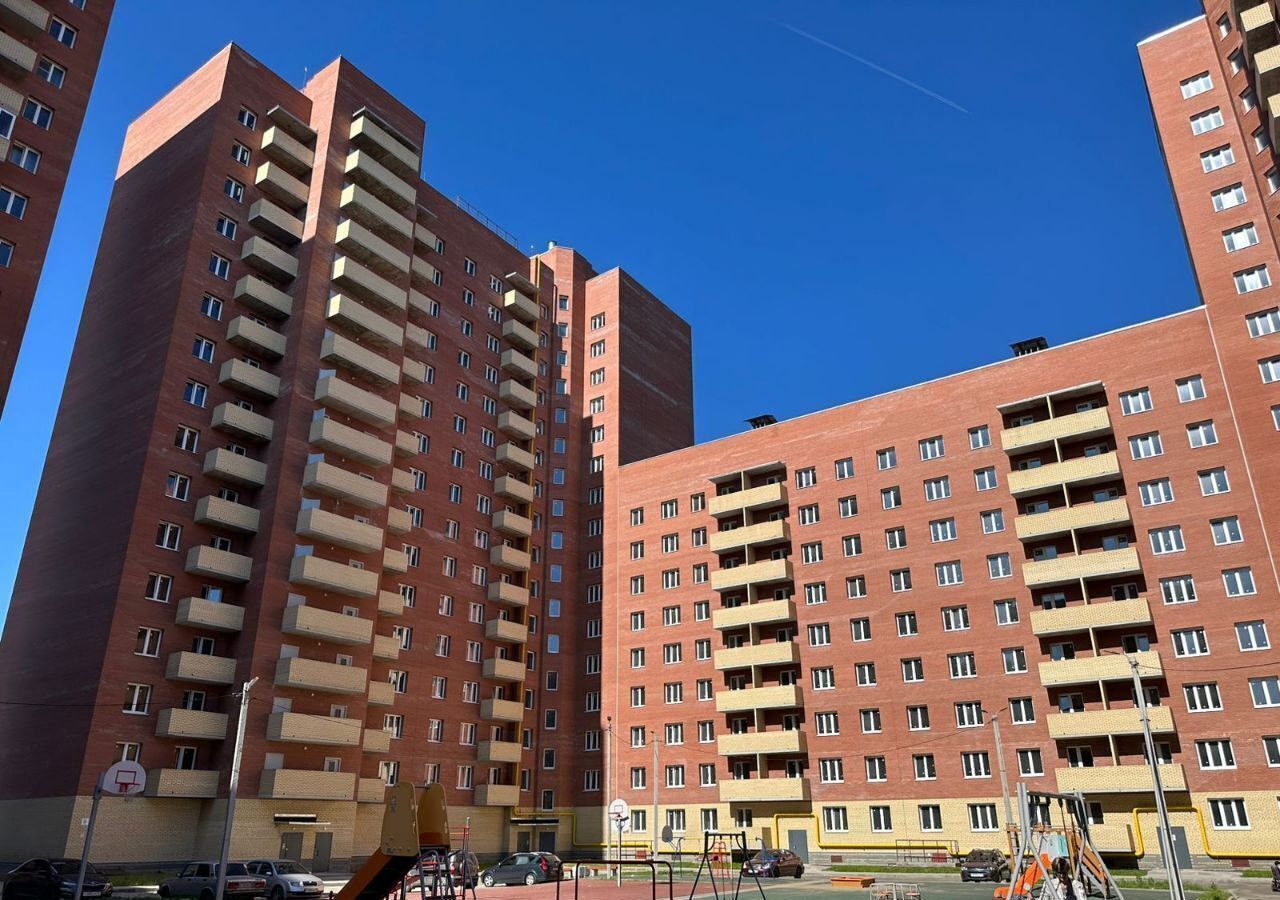 квартира г Ярославль р-н Дзержинский мкр. 15, стр. 15 фото 1