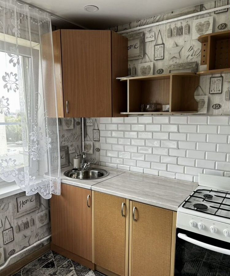 квартира г Барнаул р-н Железнодорожный ул Новороссийская 13/122 фото 9
