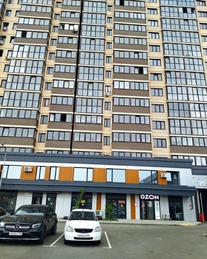 квартира г Краснодар р-н Прикубанский ул Российская 257/7 1 фото 2
