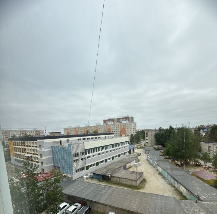 квартира г Мегион ул Сутормина 14 фото 11
