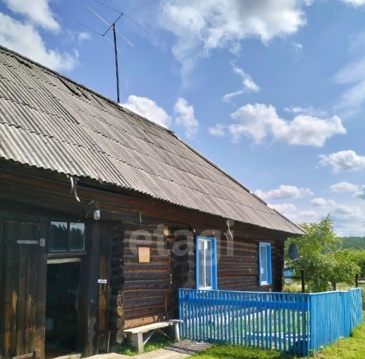 дом г Нижняя Салда с Медведево фото 3