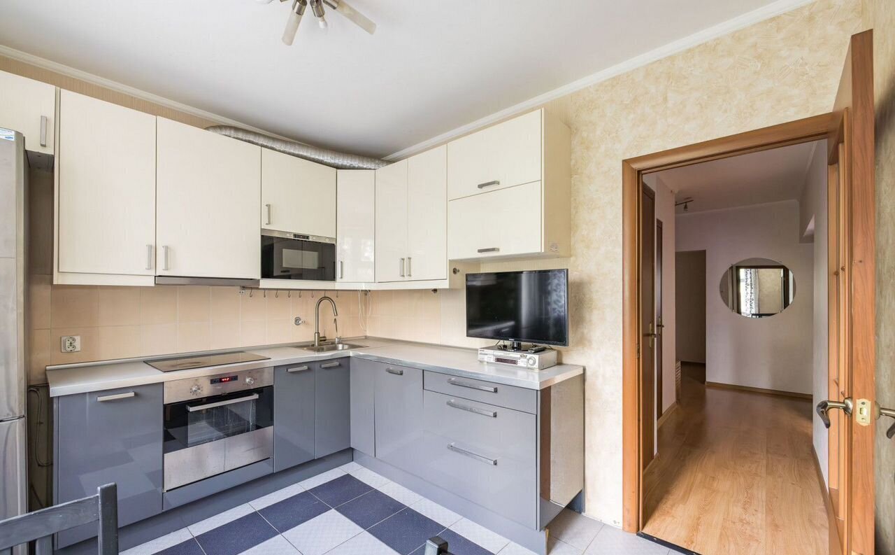 квартира г Москва метро Фонвизинская ул Академика Комарова 3к/2 фото 4