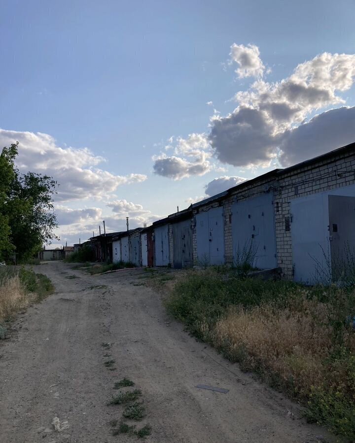 гараж г Волгоград р-н Краснооктябрьский ул Хрустальная 101 фото 1