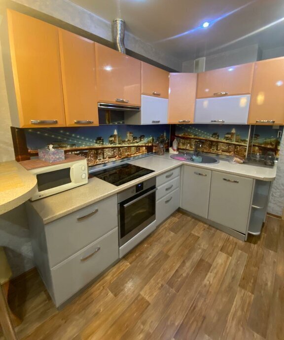 квартира г Череповец пр-кт Октябрьский 72а фото 2