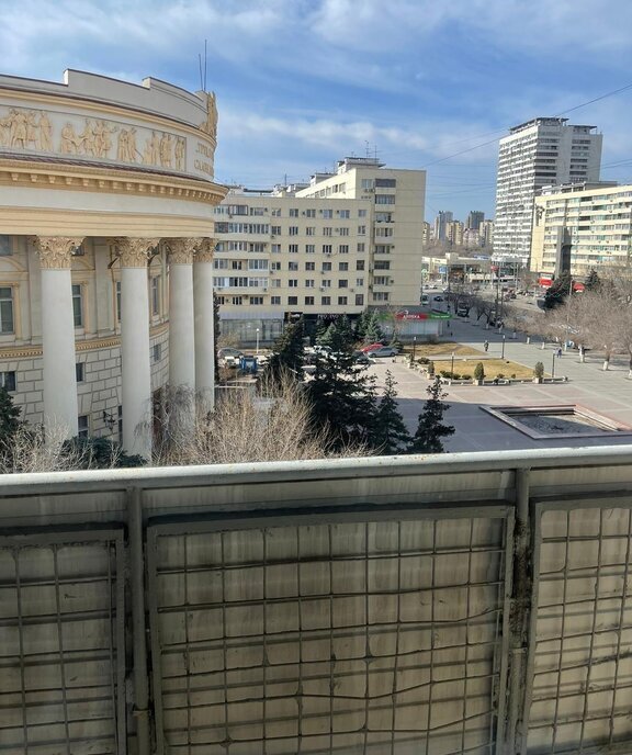 квартира г Волгоград ул им. В.И. Ленина 6 фото 7