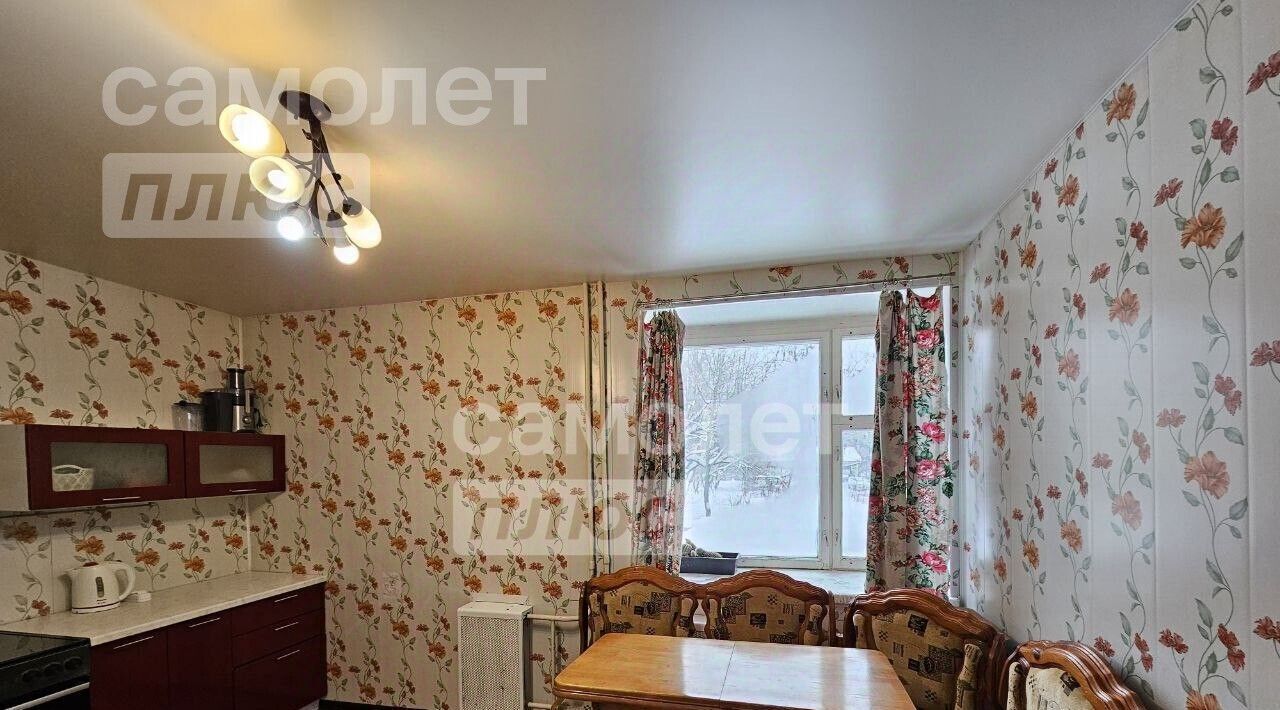 квартира р-н Боровский г Балабаново ул 1 Мая 10 фото 1
