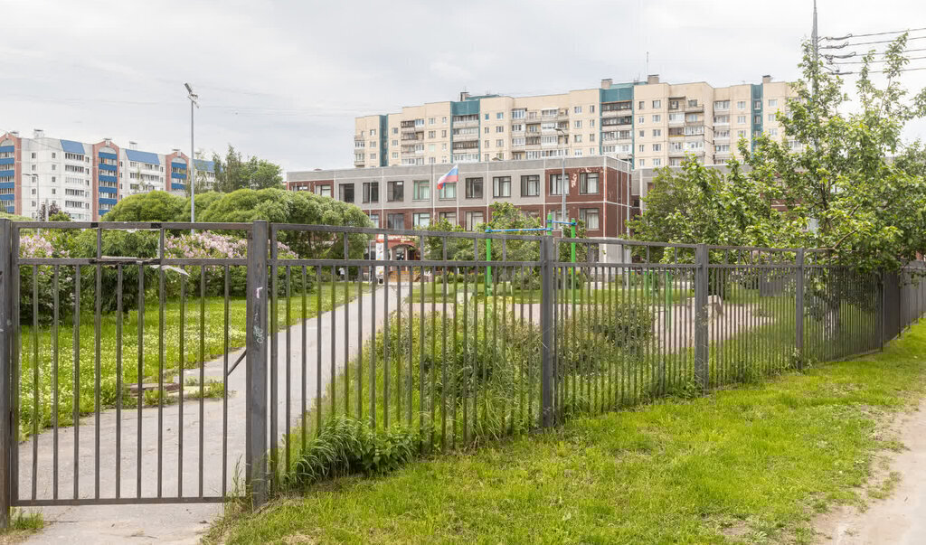 квартира г Колпино ул Оборонная 10 метро Обухово фото 28