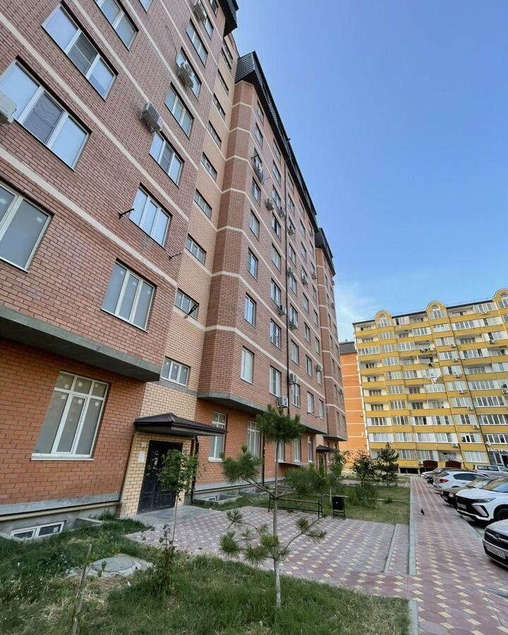 квартира г Каспийск ул Зейнудина Батманова 22б фото 1