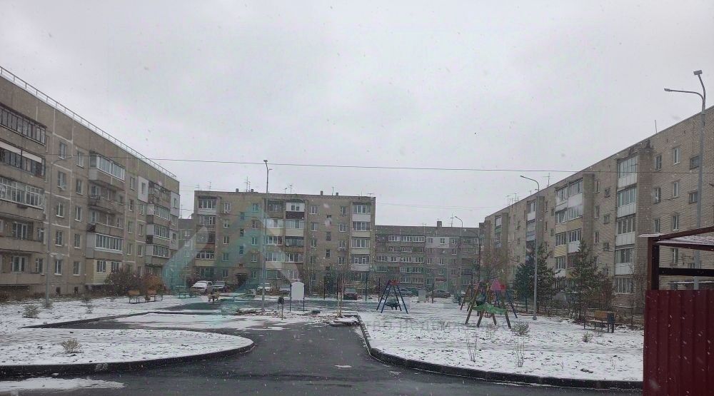 квартира г Бор п Октябрьский фото 6
