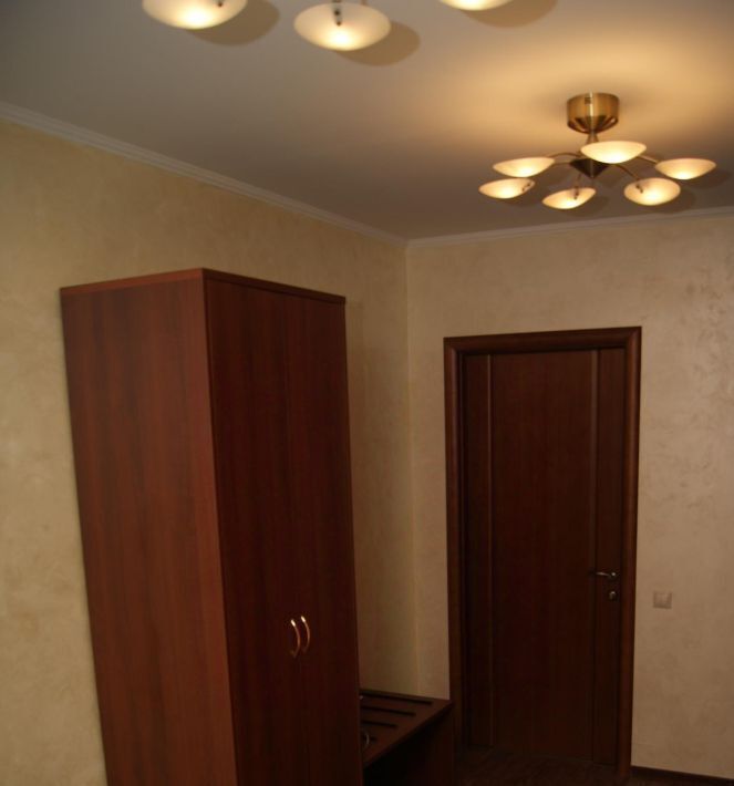 комната г Саратов р-н Фрунзенский пр-кт им Петра Столыпина 15 фото 14