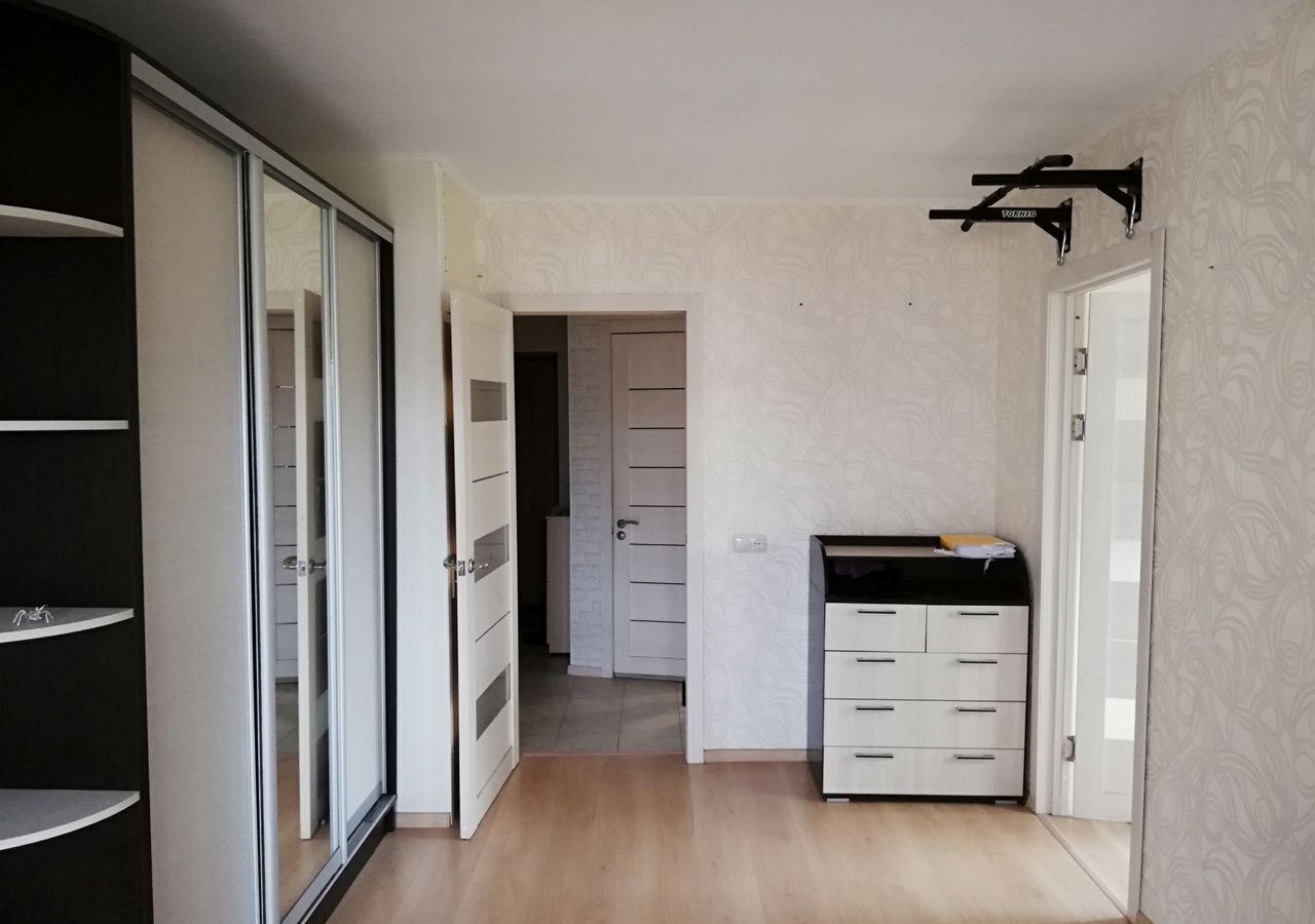 квартира г Калуга р-н Октябрьский ул Константиновых 9к/1 фото 6