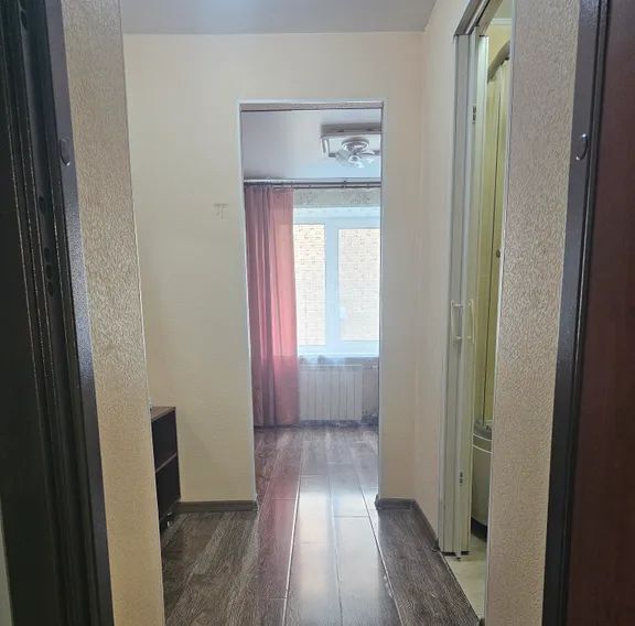 комната г Владивосток р-н Фрунзенский пр-кт Красного Знамени 38 фото 3