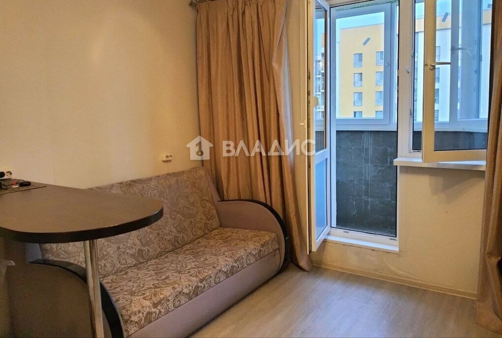квартира г Тобольск 15-й микрорайон 22 фото 2