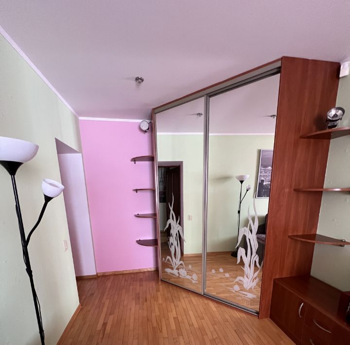 квартира г Саратов р-н Октябрьский ул. Имени В. Г. Рахова, 42 фото 13