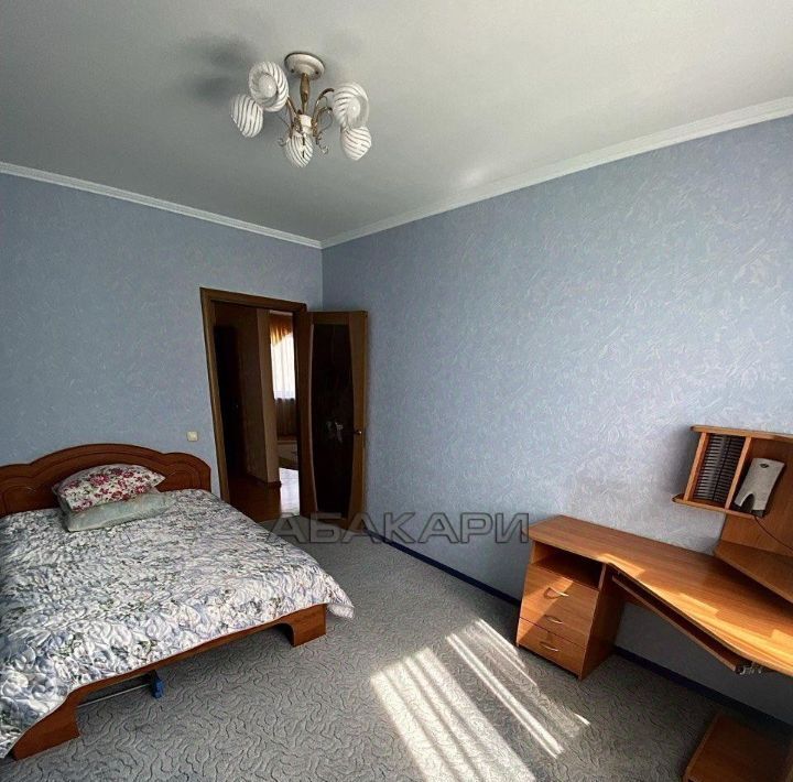 квартира г Красноярск р-н Советский ул Светлогорская 27д фото 7