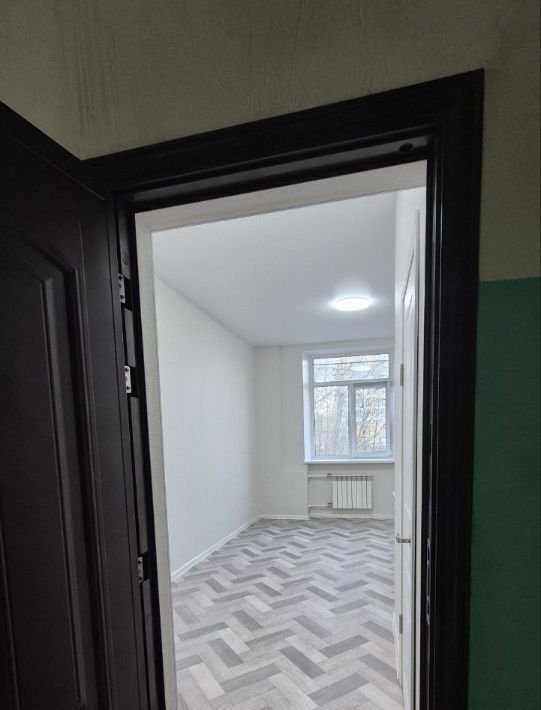 квартира г Омск р-н Ленинский ул Серова 20 фото 10