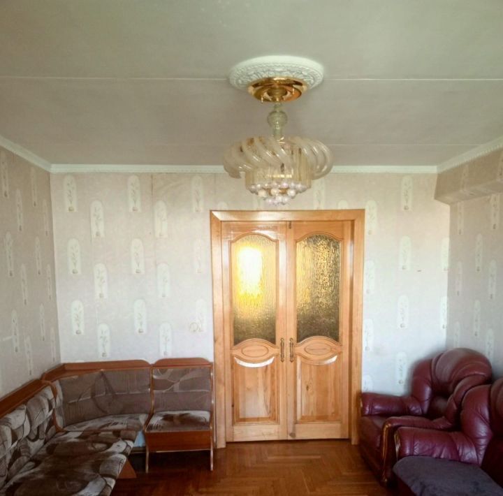 квартира г Саратов р-н Волжский ул Первомайская 33/35 фото 13