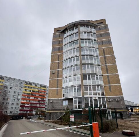 р-н Автозаводский б-р Томази Кереселидзе 10в фото