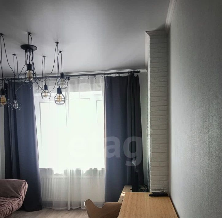 квартира г Саратов р-н Октябрьский ул. Имени Н. Г. Чернышевского, 52А фото 4