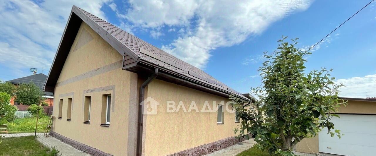 дом г Старый Оскол ул Хмелева фото 1