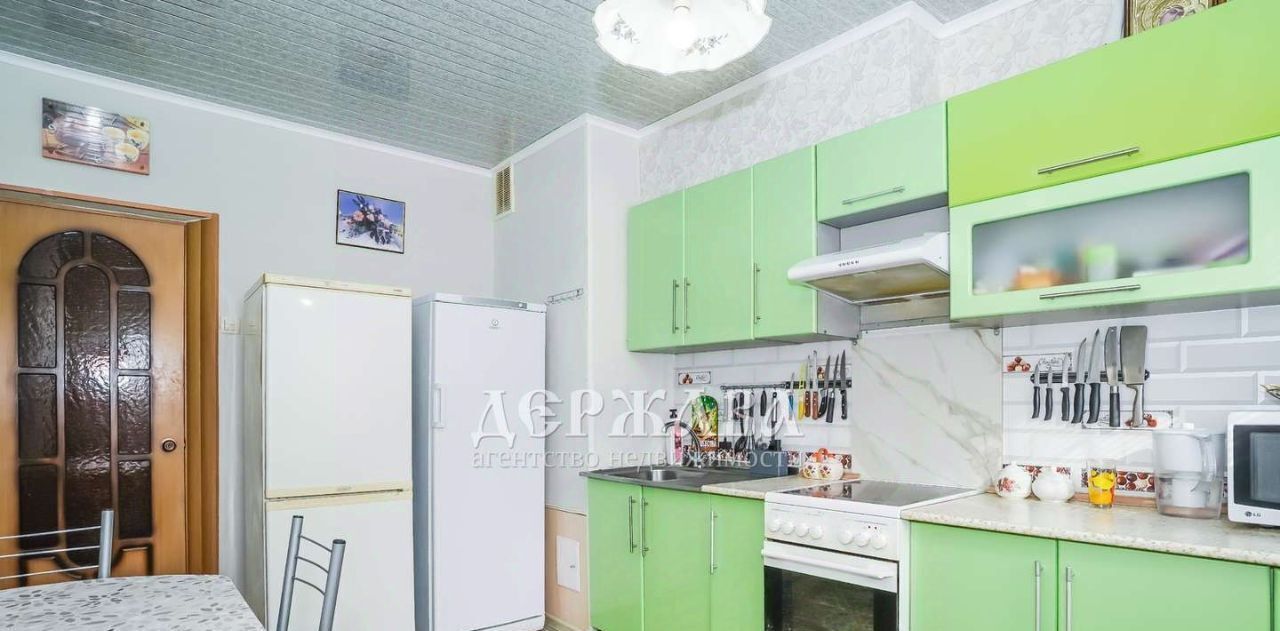 квартира г Старый Оскол мкр Королева 1 фото 2