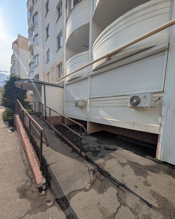 квартира г Саратов р-н Кировский ул им Гришаева В.И. 10 фото 18